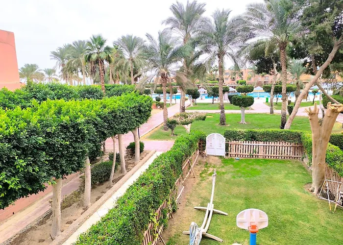 Two-bedroom In Palmera, Ain Sokhna For Families Only Alpesi faház *